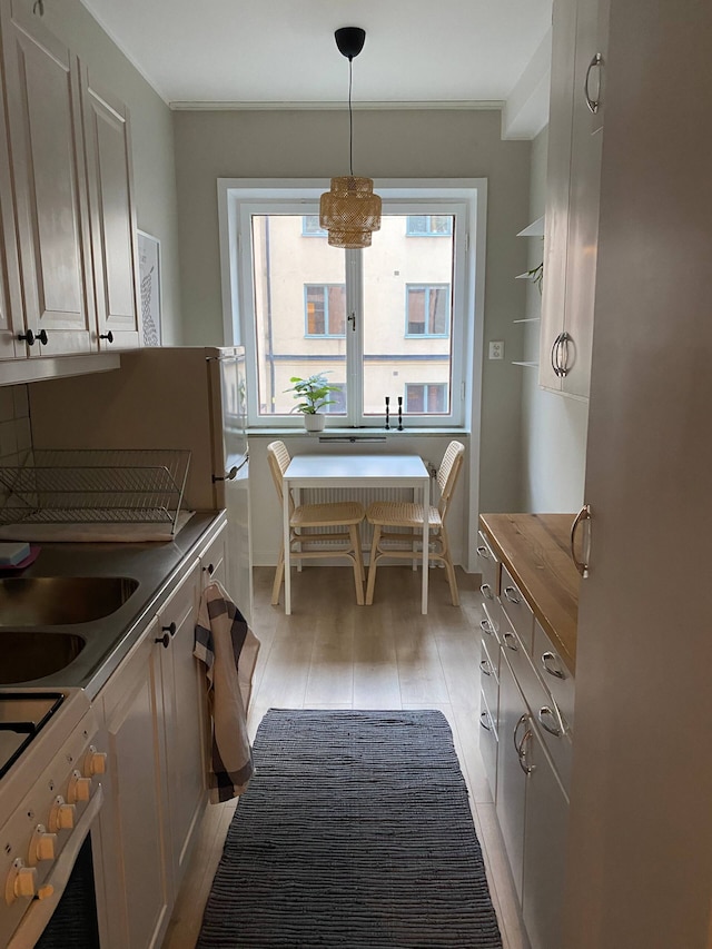 ストックホルムのコージーなワンルームアパートメント