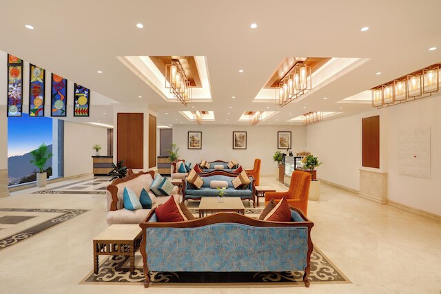 レモントリープレミアブッダニルカン