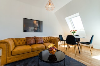 グランド クォーターズ シティ レジデンス