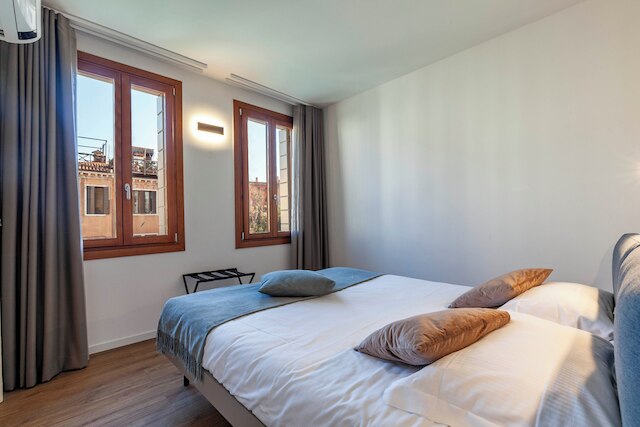 サン ロレンゾ アパートメンツ 5054