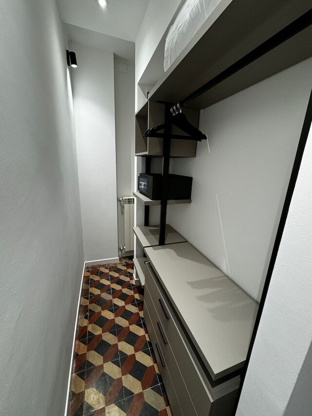 サン ロレンゾ アパートメンツ 5054