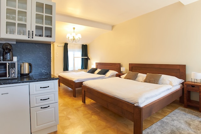 リバービュー レジデンス バイ チャールズ ブリッジ