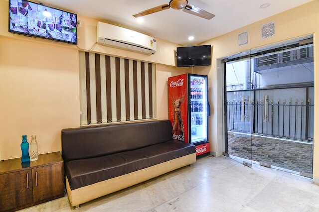 ファブホテルディヴァインチャリオット