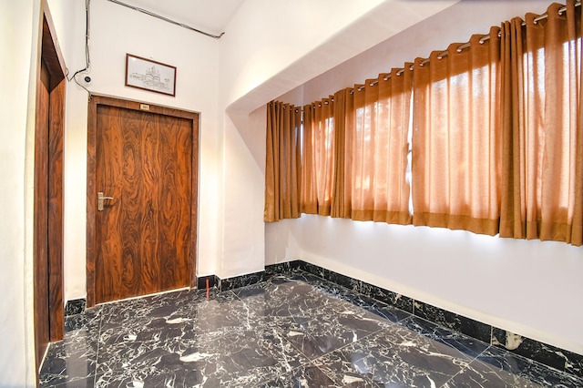 ファブエクスプレスゴールデンスイーツ