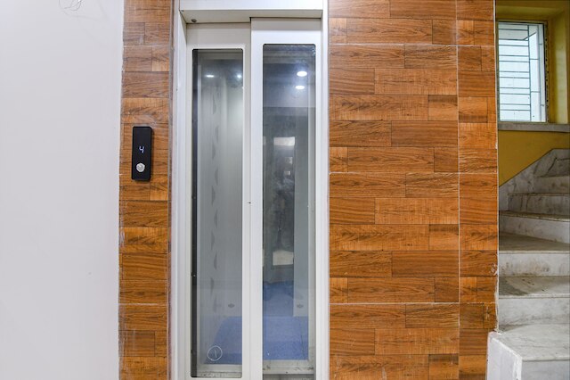 ファブホテル ホワイト ハウス I