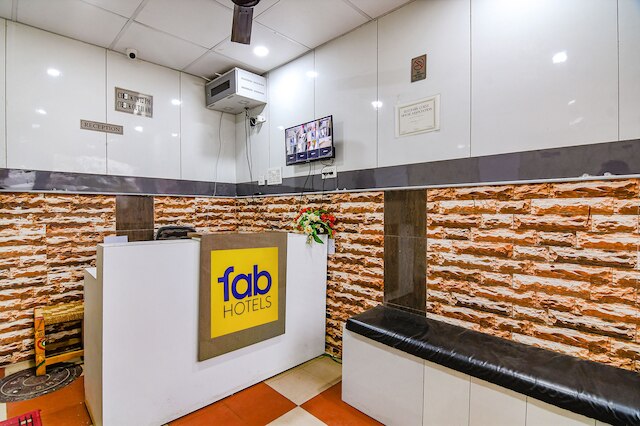 ファブホテル ホワイト ハウス I