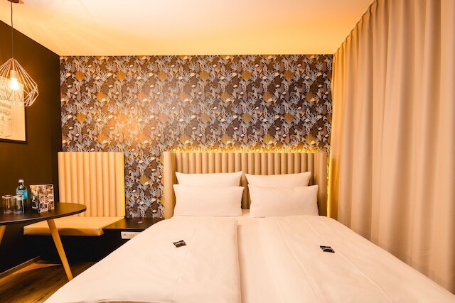 リオカ フランクフルト ポスト7