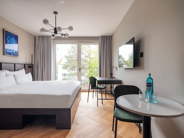 ヌマ | ミュンヘン オーバーゼンドリング