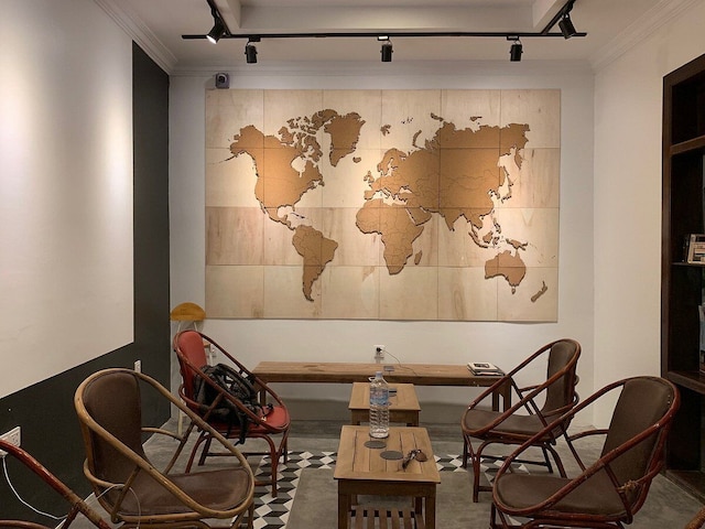 レディーバグホステル