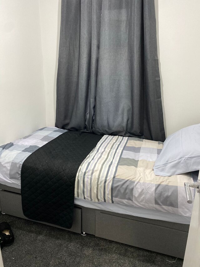 プレストウィッチマンチェスター3ベッドルームハウス