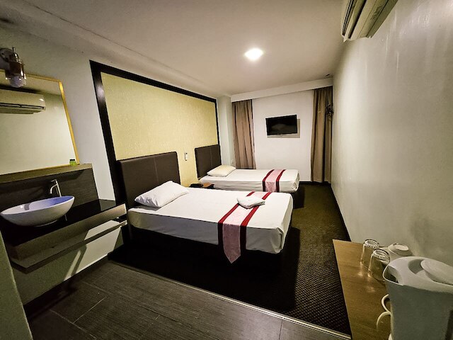 ワリサンホテル