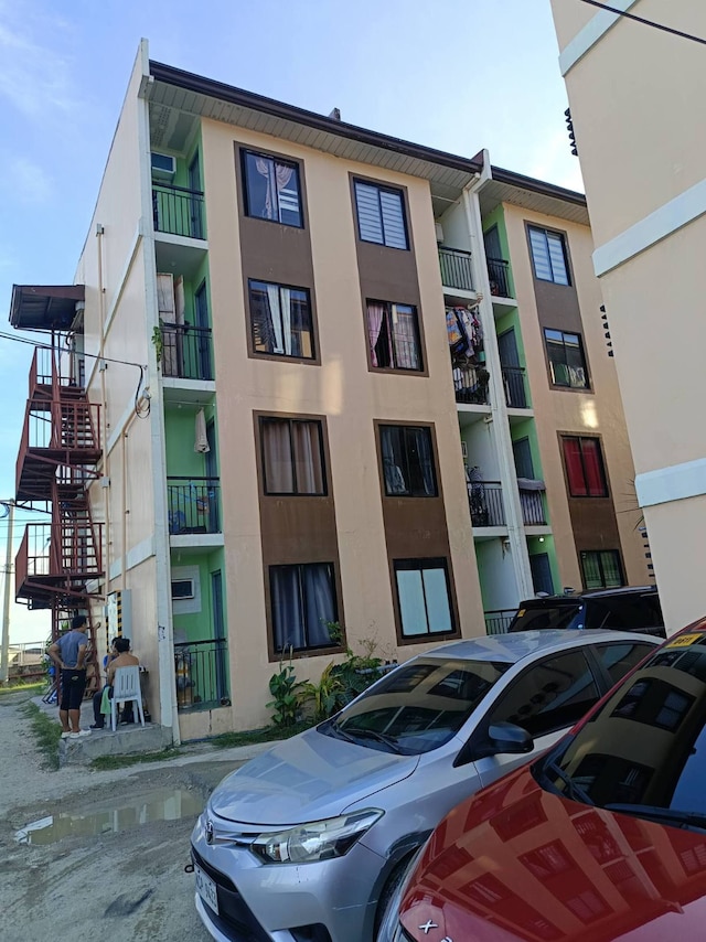 セブコージーヌックコンド