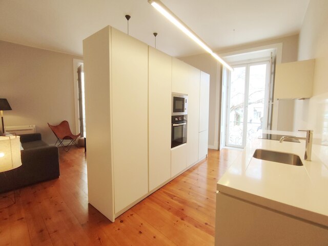 シック コンブロ ハイドウェイ バイ ミーシャズ プレイス