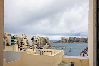 シックな1BRリトリート in St ジュリアン