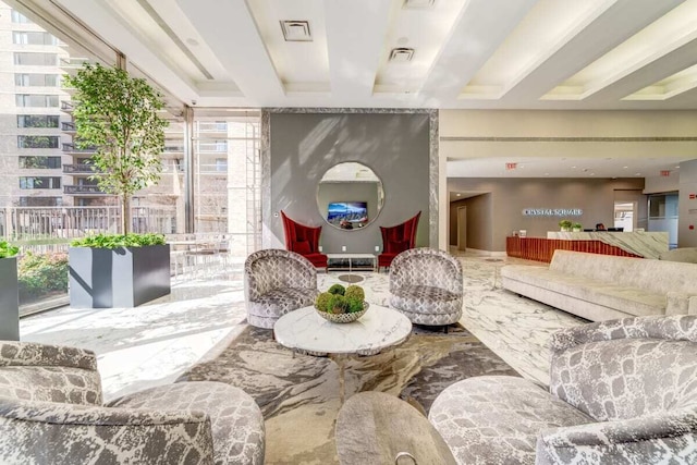 コンフォート リビング アレクサンドリア アパートメンツ