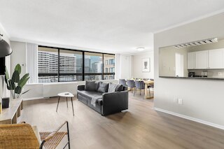 コンフォート リビング アレクサンドリア アパートメンツ