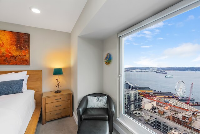 ニューマークタワーズウォーターホイールシービュー