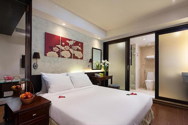 スカイラークブティックホテル