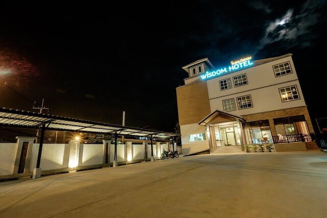 ウィズダムホテル