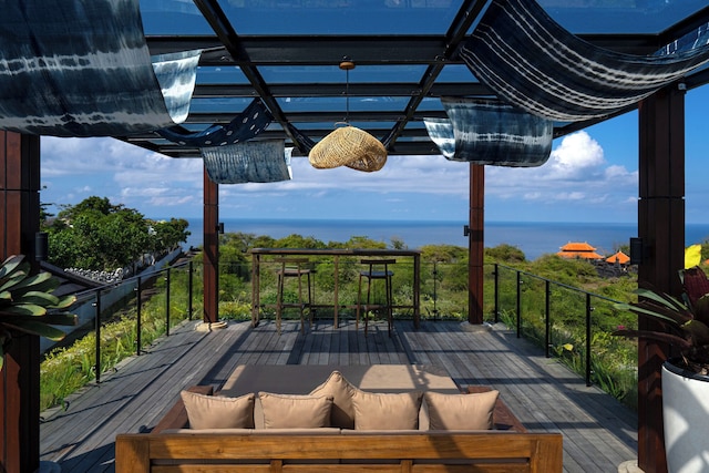 イーゼヴィラズ