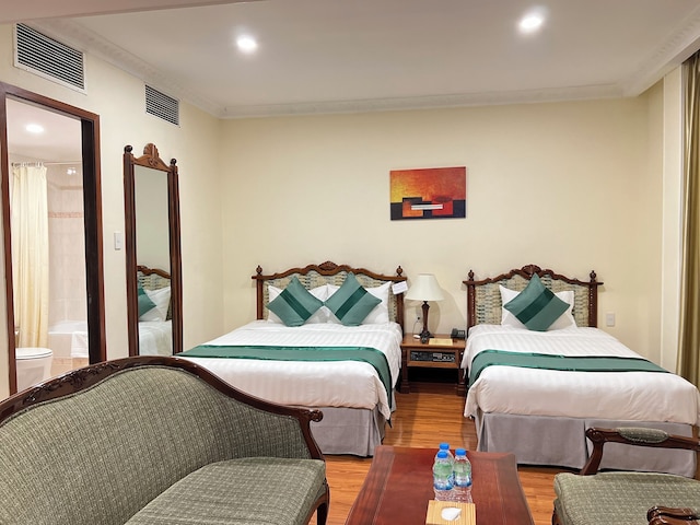 リバーサイド ホテル