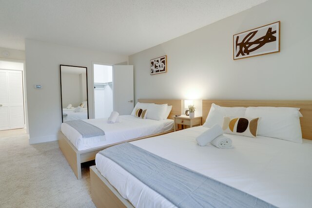 クリスタルシティメトロから数歩のコンド