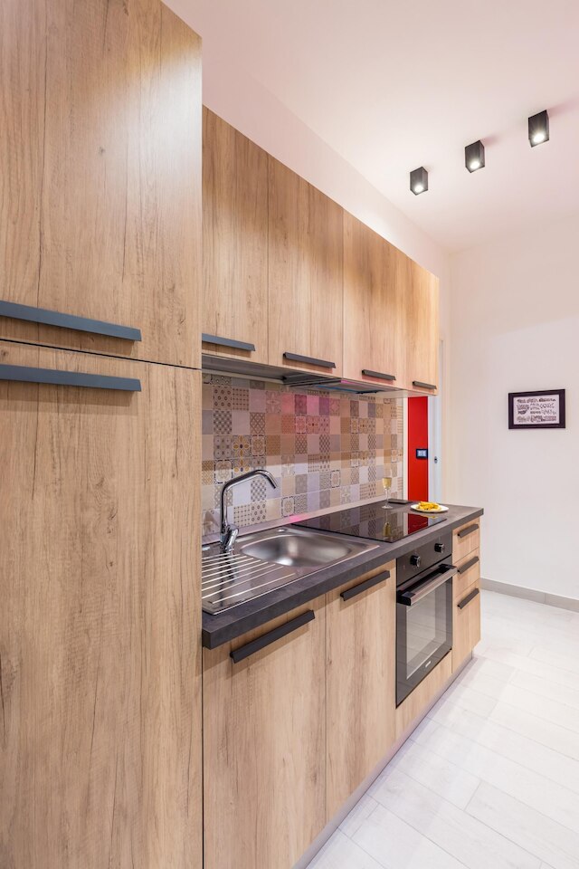 ナポリ ストリート アート ルームズ - ウォール by ワンダフル イタリー