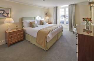 シュヴァルハイドパークゲート