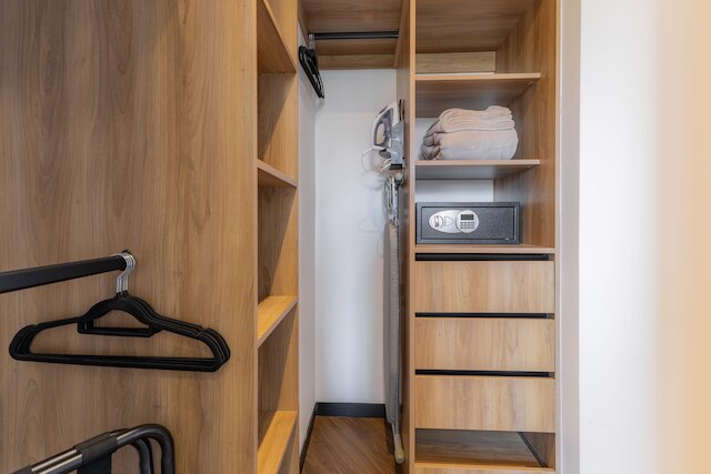 パーク コンデサ バイ Capitalia