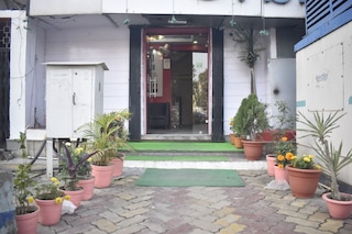 オービットホテル