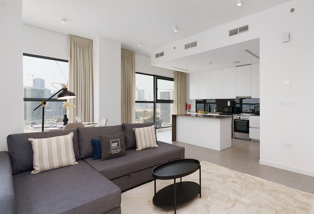 メゾンプリヴェ - モダン＆パノラミック