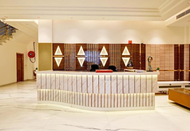 ホテル グル プリート- ニューデリー レイルウェイ ステーション