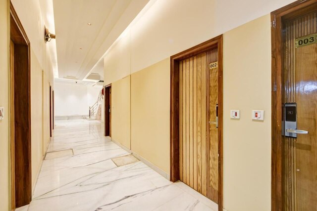 ホテル グル プリート- ニューデリー レイルウェイ ステーション