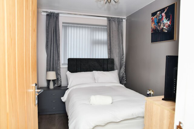 スタイリッシュな6ベッドのホーム