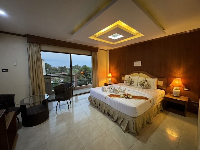 MR.マックスプレイス