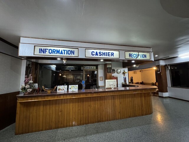 MR.マックスプレイス