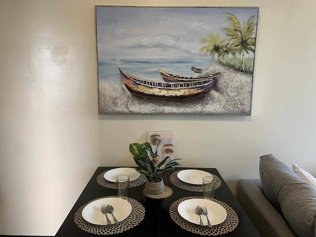 マクタン ニュータウン ワン ベッドルーム スイート