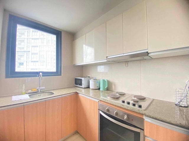 マクタン ニュータウン ワン ベッドルーム スイート