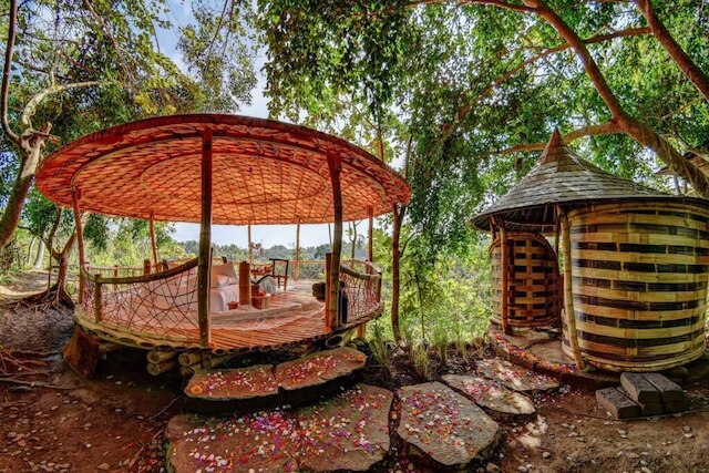 バンブ・インダーリゾート