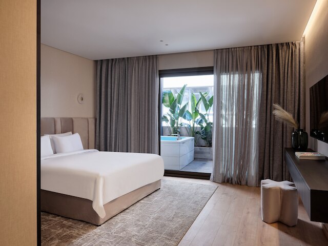 ヌール アウトライン アパートホテル