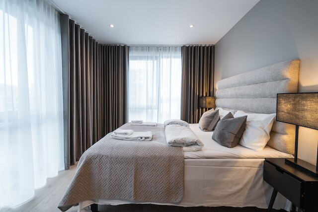 トータルアパートメントヴェルヴェットフレームF