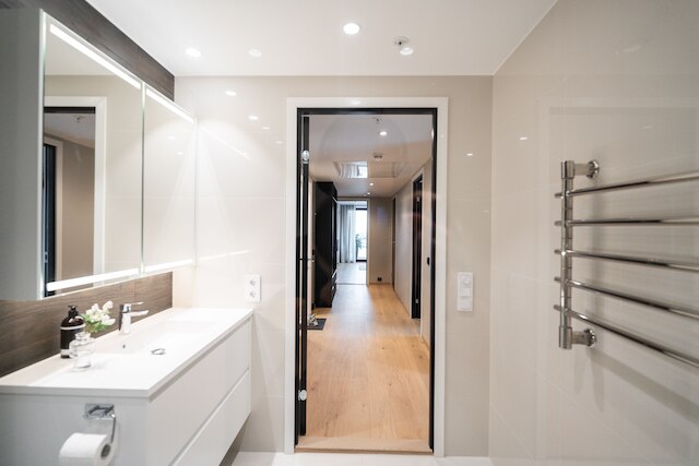 トータルアパートメントヴェルヴェットフレームF