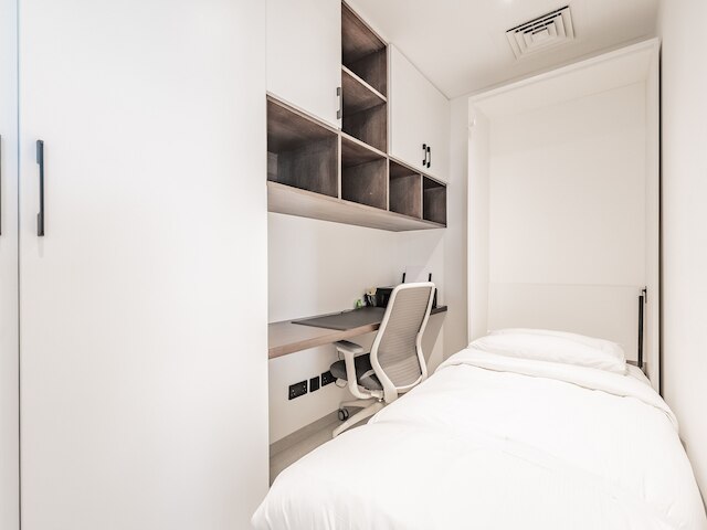 モダン DT エスケープ1BR ウィズ アップスケール コンフォート