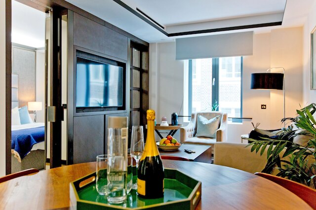 1ベッドエグゼクティブアパート102