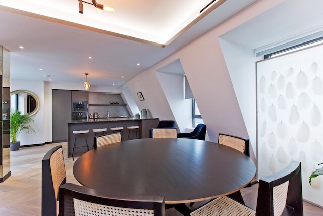 2ベッドデラックスアパート621