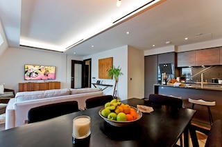 2ベッドエグゼクティブアパート620