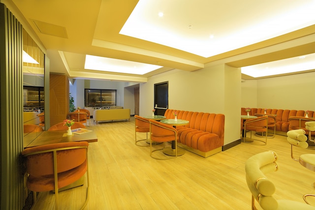 ダウンタウンシルケチホテル