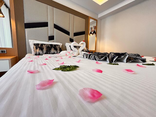 ダウンタウンシルケチホテル