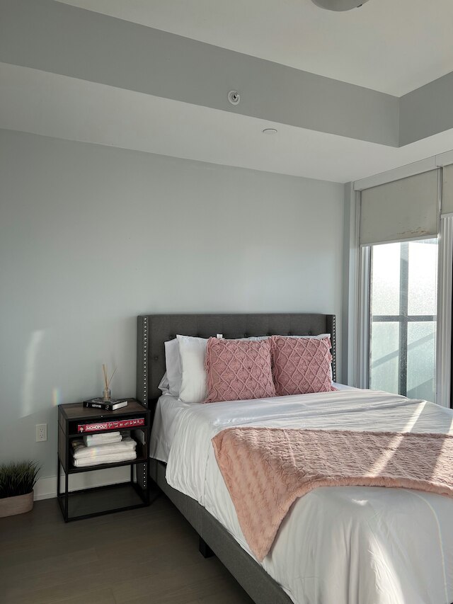 アダステイスイーツトロント