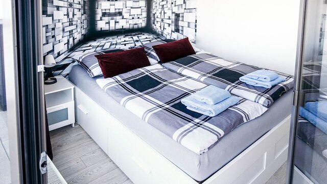 ビッグテラス付きコージーアパートメント - カーリン